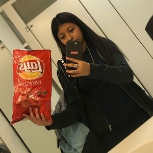 Meet your Posher, Cynthia